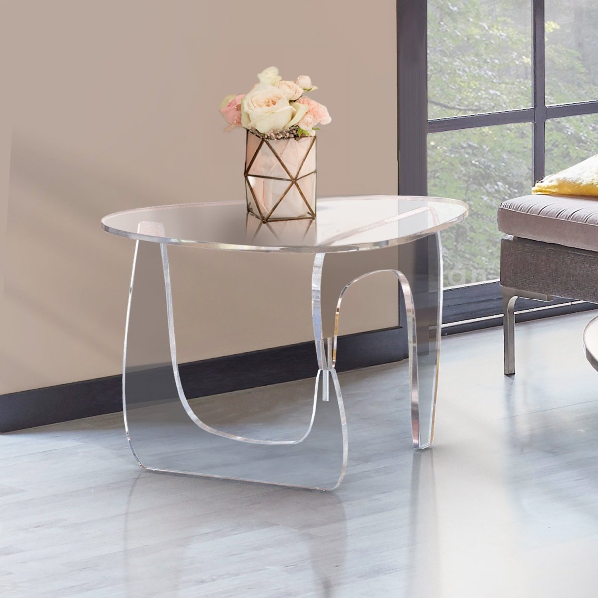 Clear Acrylic Noguchi End Table - Stauber Furnishings